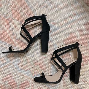 Size 9 black heels